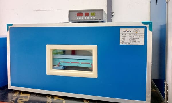 210 Eggs AC/DC Powered Incubator price in Kenya